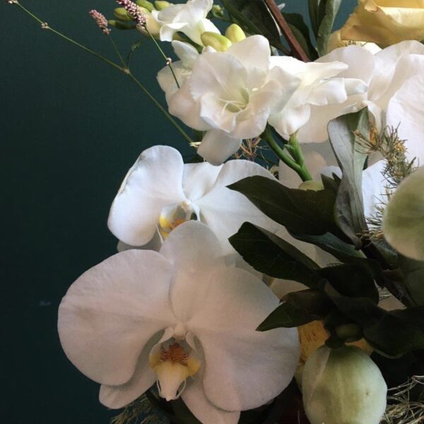 Авторская экзотическая корзина цветов "Asia" - фото 3