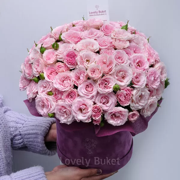 Композиция из кустовых роз в коробке “Розовый сад” - фото 2
