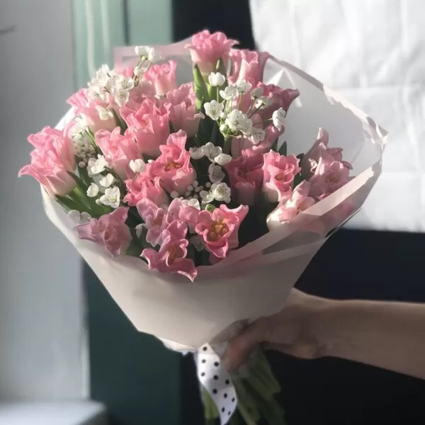 Букет тюльпанов Тоукан и белый аллиум - фото 3