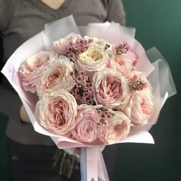 Восхитительные японские пионовидные розы - фото 1