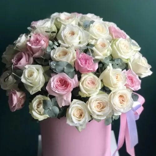 Ароматные розы в коробке "Fantastic" - фото 1