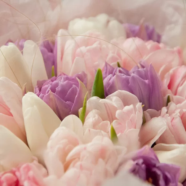 Весенний букет из тюльпанов "Нежность" - фото 2
